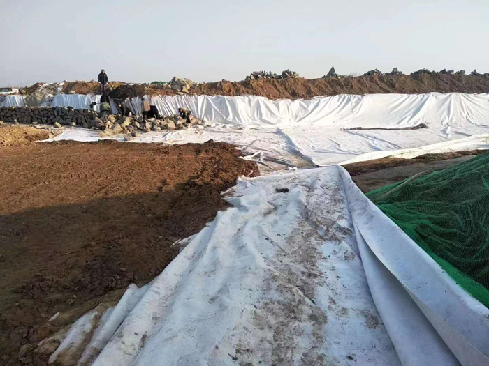 鄂爾多斯黃河?xùn)|平湖工程二期12標(biāo)段